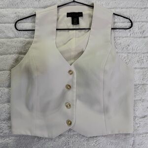 Runs big, never worn.